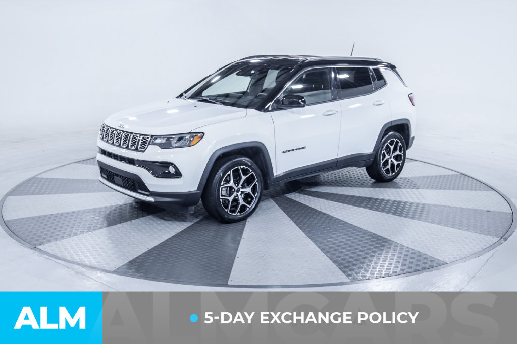 Used 2025 Jeep Compass Limited AWD/4WD image 3