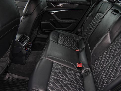 Certified 2022 Audi S6 Premium Plus image 29