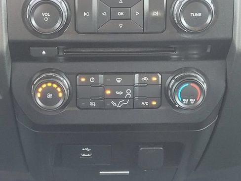 Used 2018 Ford F350 XL w/ Power Equipment Group AWD/4WD image 22
