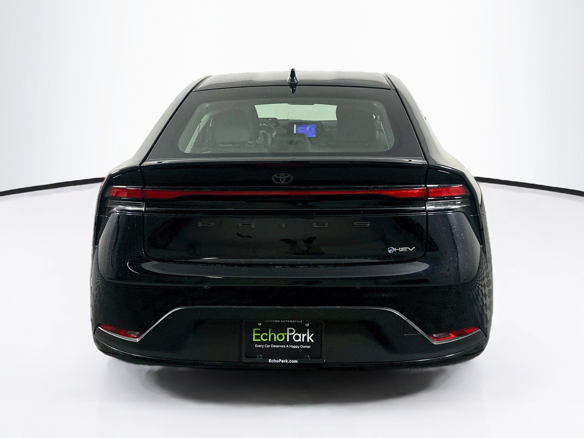 Used 2026 Toyota Prius LE FWD image 7