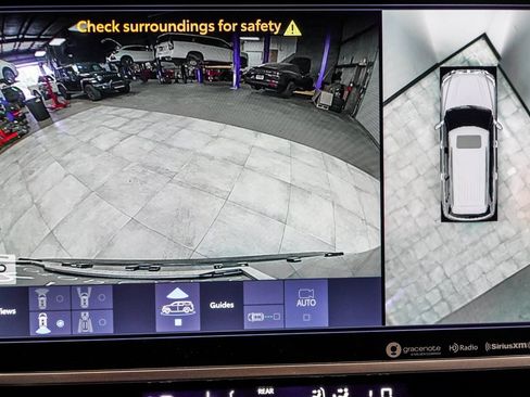 Used 2024 Toyota Sequoia Platinum image 37