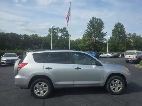Used 2010 Toyota RAV4 4WD image 9