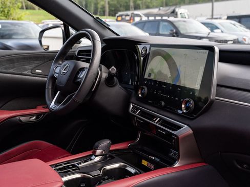 Used 2023 Lexus RX 500h F Sport w/ Cold Area Package AWD/4WD image 13