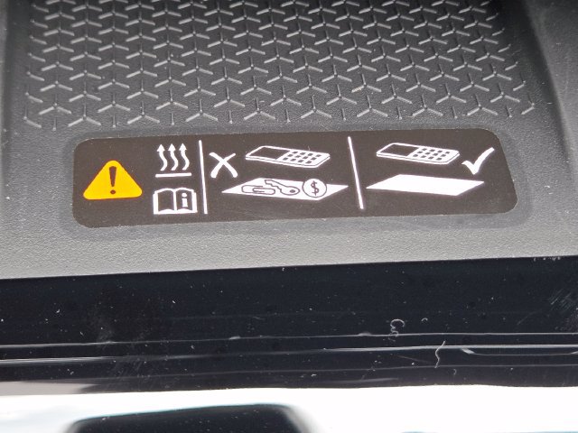 New 2027 Chevrolet Traverse RS w/ LPO, Floor Liner Package AWD/4WD image 8