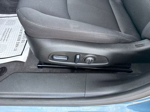 Used 2025 Chevrolet Malibu LT image 21