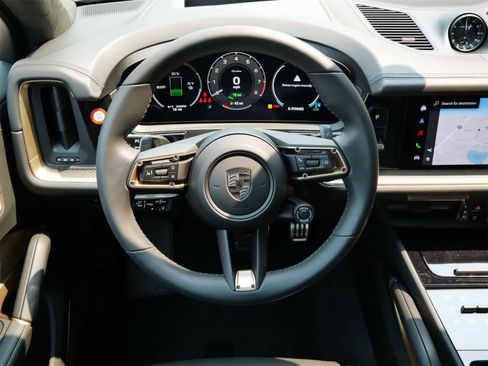 New 2025 Porsche Cayenne Turbo image 12