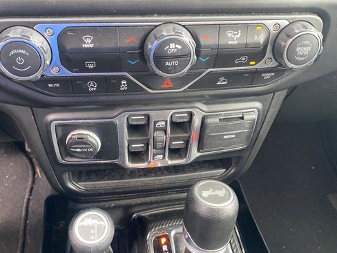 Certified 2021 Jeep Wrangler Unlimited Sport image 14