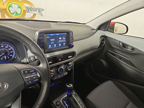 Used 2020 Hyundai Kona SEL Plus AWD/4WD image 24
