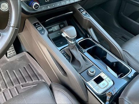 Used 2021 Kia Telluride SX w/ Towing Package FWD image 10