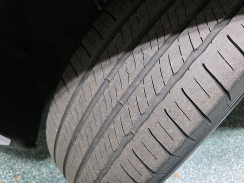 Used 2024 Cadillac XT5 Premium Luxury image 13