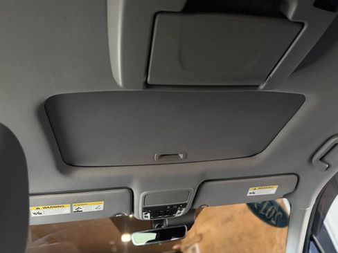Used 2019 Honda Pilot Elite image 20