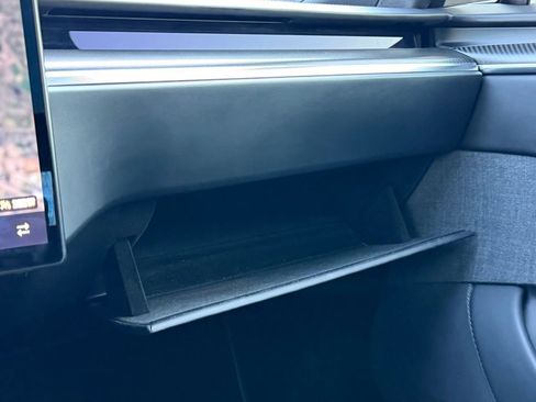 Used 2021 Tesla Model S Plaid image 48