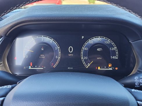 New 2025 Jeep Grand Cherokee L Altitude image 23