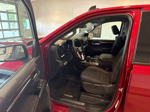 Used 2023 GMC Sierra 1500 Elevation w/ Preferred Package AWD/4WD image 22