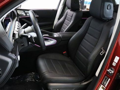 Used 2024 Mercedes-Benz GLE 350 4MATIC w/ AMG Line Exterior image 18