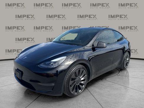 Used 2022 Tesla Model Y Performance image 1