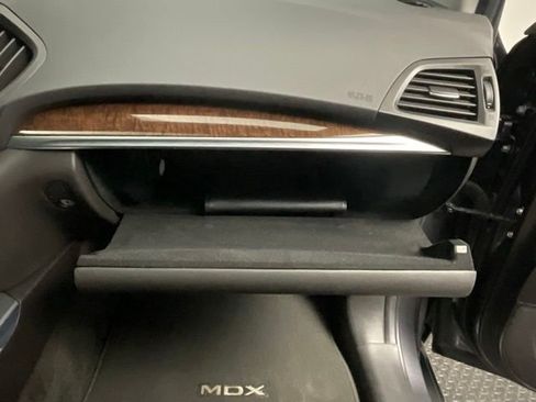 Used 2020 Acura MDX SH-AWD image 25