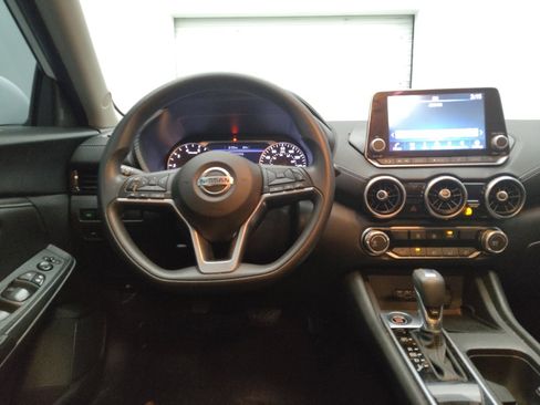 Used 2023 Nissan Sentra SV FWD image 22