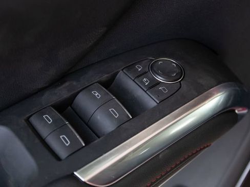 New 2024 Chevrolet Traverse RS w/ LPO, Floor Liner Package AWD/4WD image 30