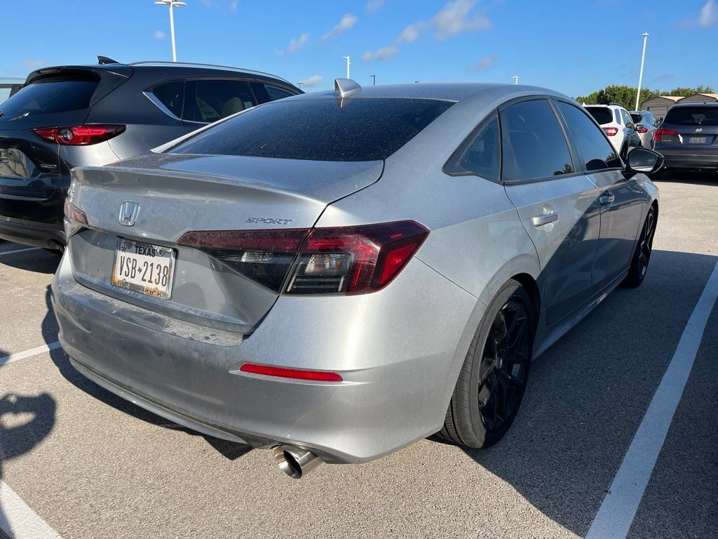 Used 2025 Honda Civic Sport image 3