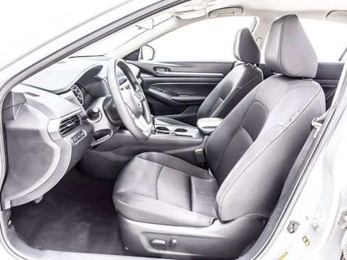 Used 2022 Nissan Altima 2.5 SV image 26