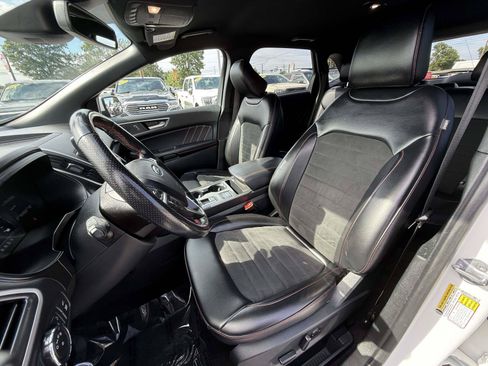 Used 2022 Ford Edge ST-Line AWD/4WD image 30
