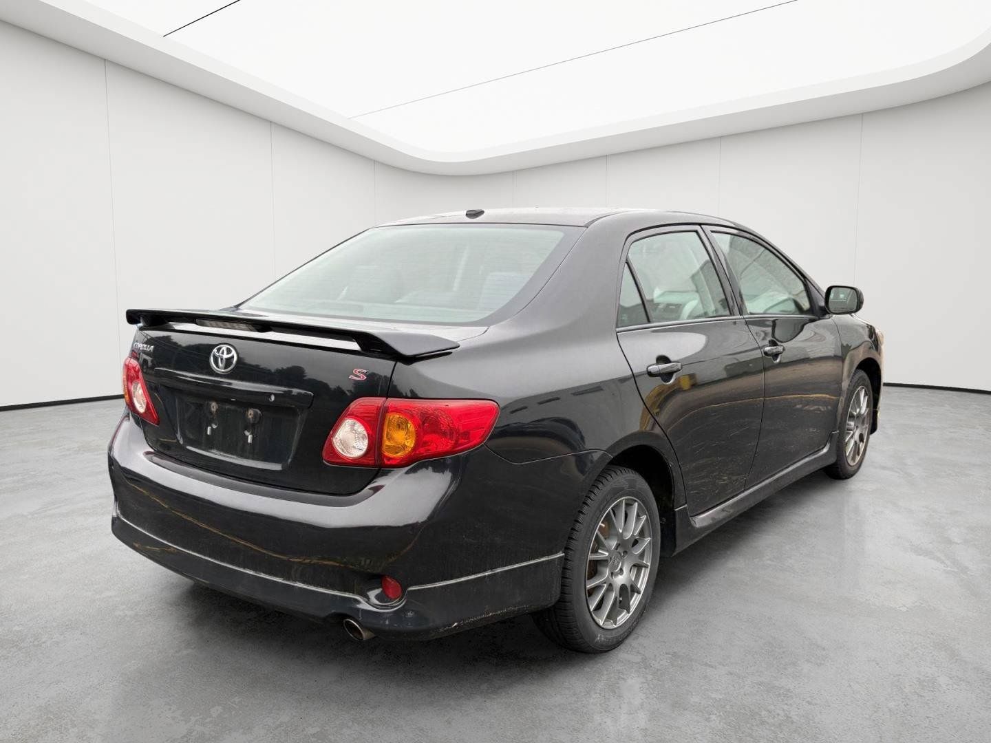 Used 2009 Toyota Corolla S w/ Sport Pkg FWD image 6
