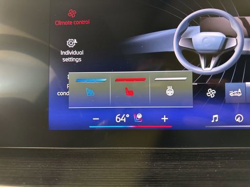 New 2026 BMW X5 xDrive50e w/ Executive Package image 17