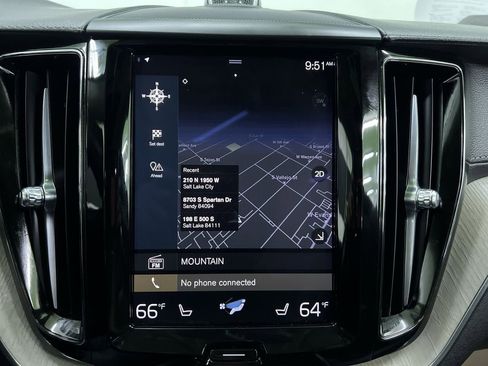 Used 2021 Volvo XC60 T5 Inscription w/ Advanced Package AWD/4WD image 23