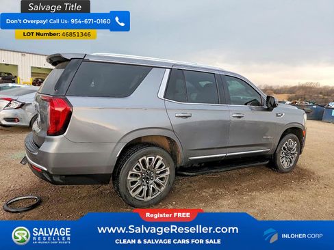 Used 2021 GMC Yukon SLT w/ SLT Premium Package AWD/4WD image 4