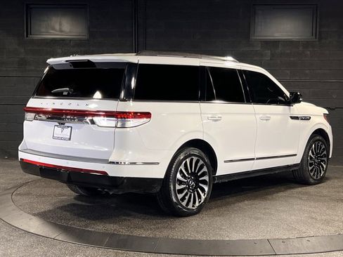 Used 2022 Lincoln Navigator Black Label image 36
