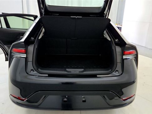 Used 2026 Toyota Prius AWD image 19