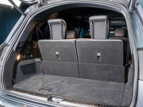 Certified 2025 Mercedes-Benz GLS 450 4MATIC image 7