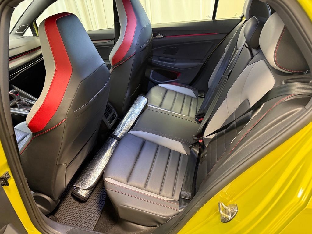 Used 2022 Volkswagen GTI Autobahn FWD image 17
