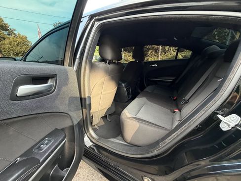 Used 2020 Dodge Charger SXT AWD/4WD image 24