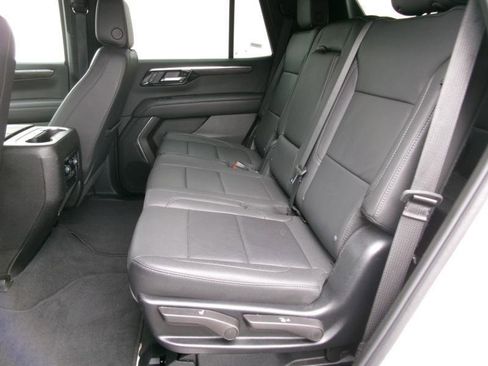 Used 2025 Chevrolet Tahoe LT AWD/4WD image 10