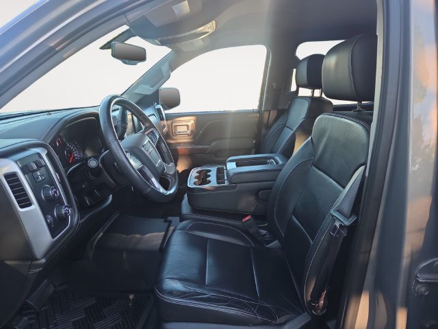 Used 2017 GMC Sierra 1500 SLT w/ SLT Preferred Package AWD/4WD image 9
