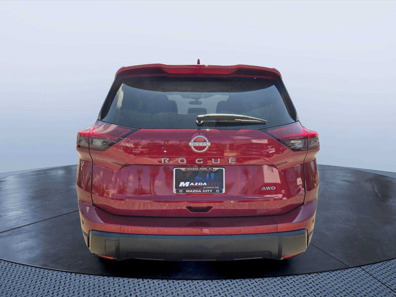 Used 2025 Nissan Rogue SV AWD/4WD image 7