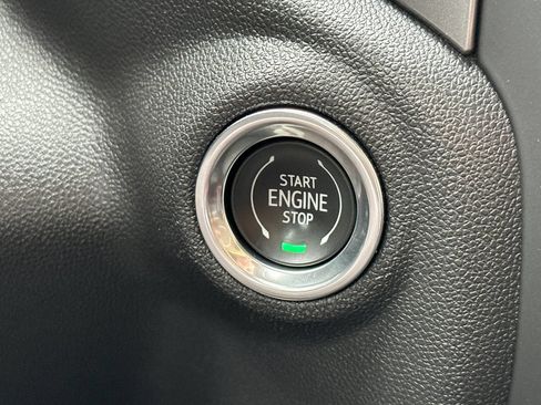 Used 2024 Chevrolet Silverado 1500 Custom RWD image 28