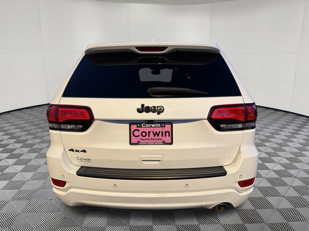 Used 2020 Jeep Grand Cherokee Altitude AWD/4WD image 6