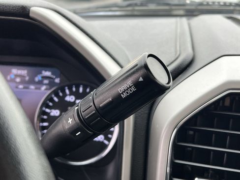 Used 2020 Ford F350 Lariat image 22