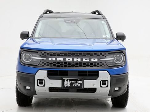 Used 2025 Ford Bronco Sport Badlands AWD/4WD image 5