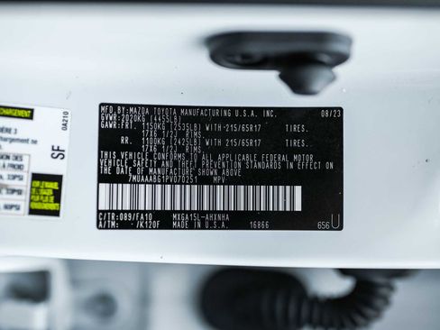 Certified 2023 Toyota Corolla Cross L image 30