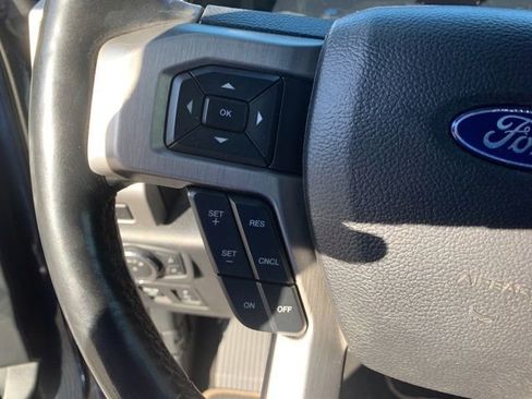 Used 2019 Ford F150 Platinum AWD/4WD image 26