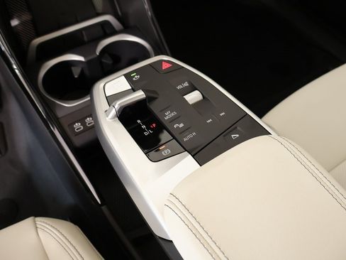 New 2026 BMW X1 xDrive28i w/ Technology Package image 10