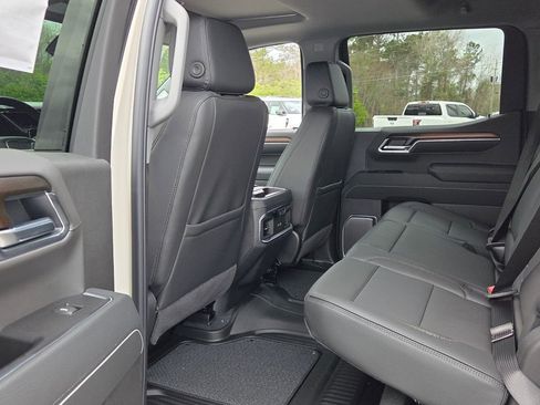 New 2026 GMC Sierra 1500 Denali w/ Denali Reserve Package image 5