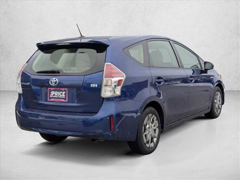 Used 2015 Toyota Prius V Two image 5