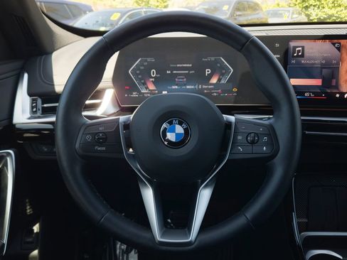 Used 2025 BMW X1 xDrive28i w/ Convenience Package AWD/4WD image 19