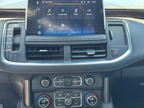 Used 2023 Chevrolet Tahoe High Country AWD/4WD image 13
