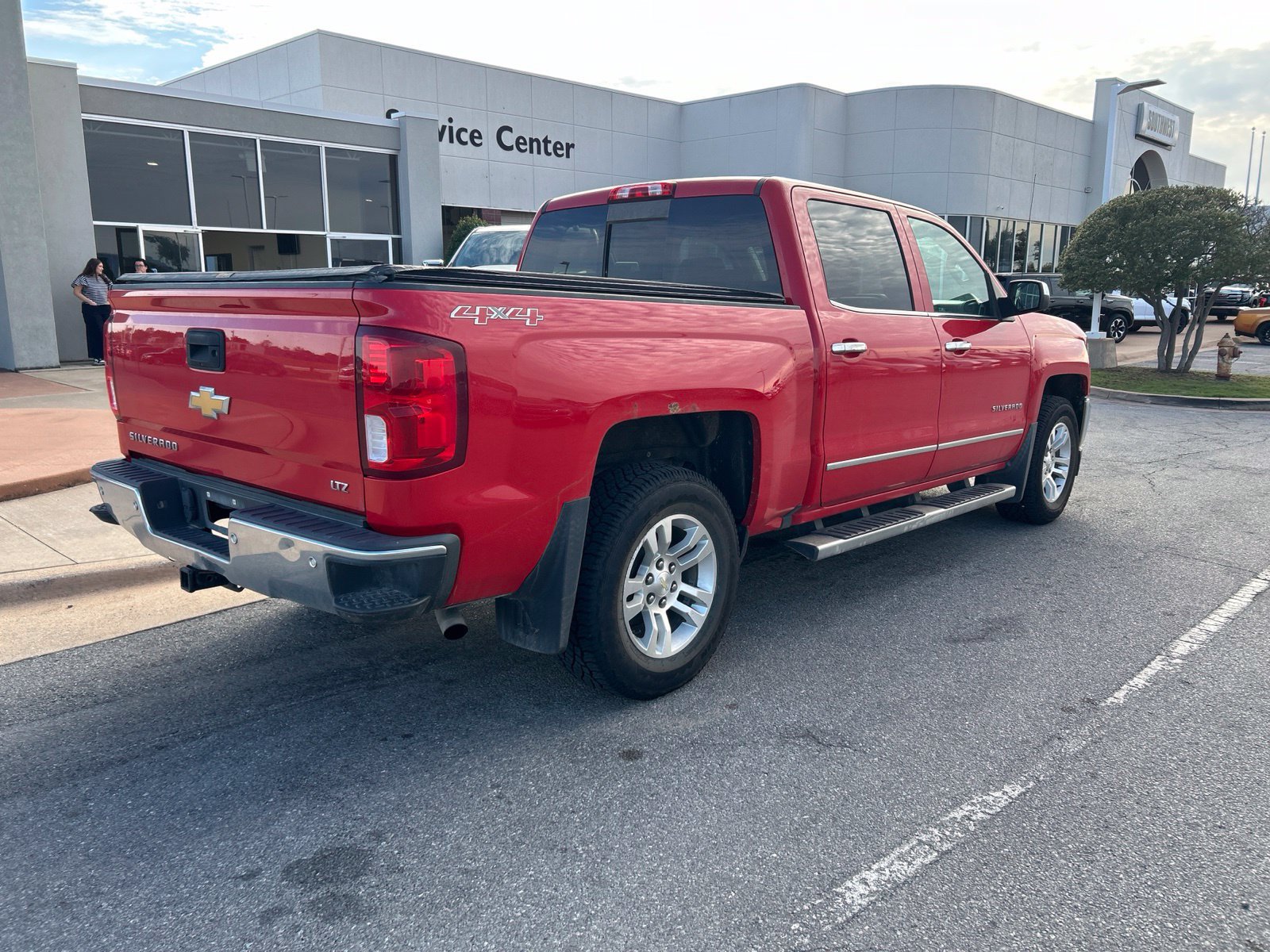 Used 2016 Chevrolet Silverado 1500 LTZ w/ LTZ Plus Package AWD/4WD image 5